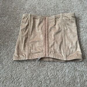Maidenform Beige Shapewear Corset Girdle Waist Trainer Women’s Size XL Hook Eye